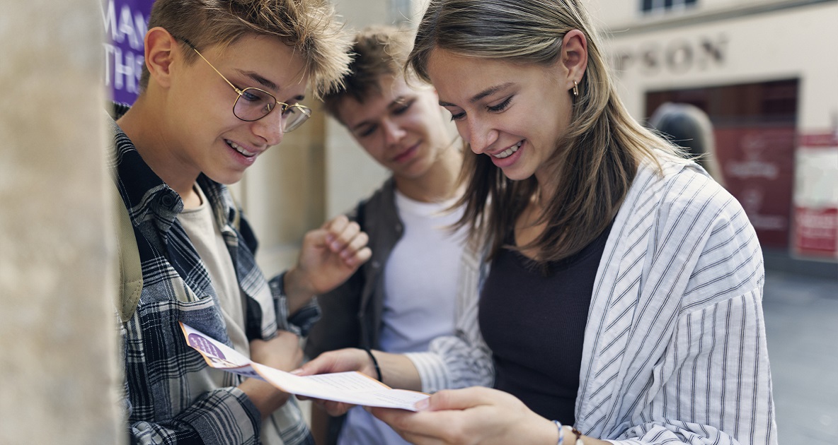 Lavoretto estivo? Sì, ma con tutele per i ragazzi